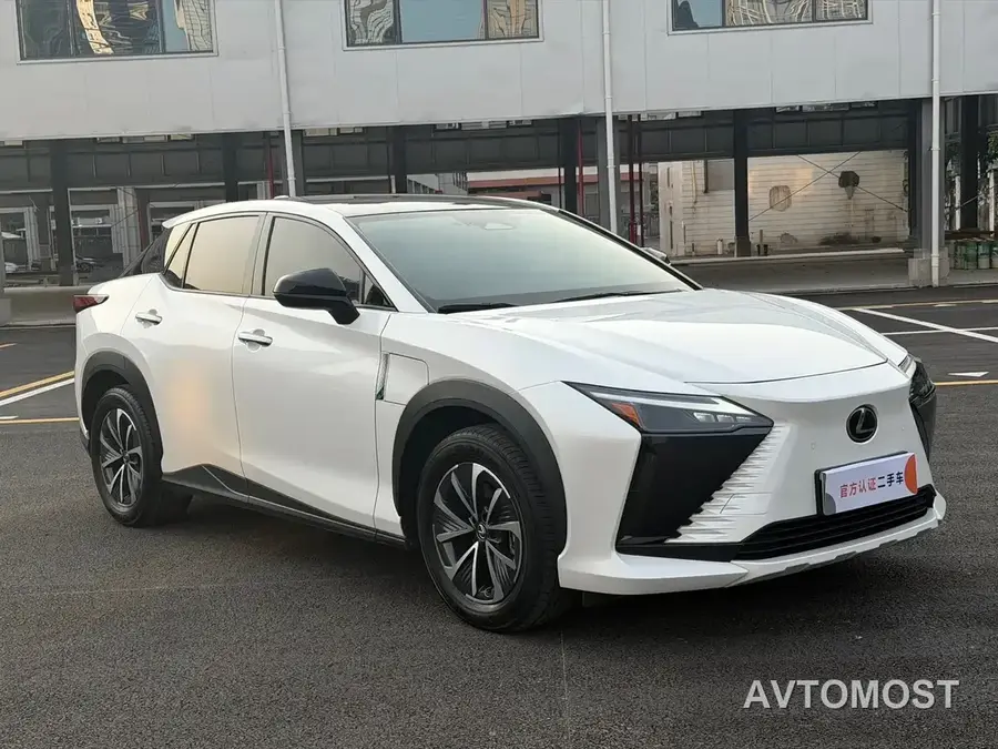 Lexus RZ 2023 450e 4WD Deluxe