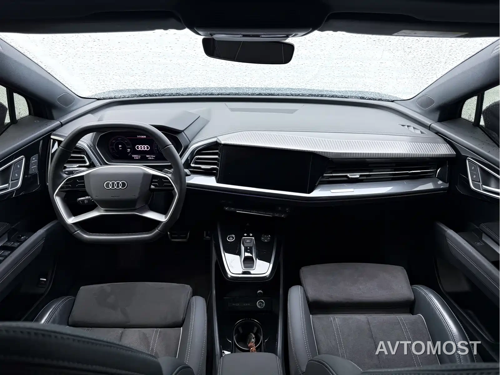 Audi Q4 e-tron 2023 40 e-tron Innovation Edition — фото 9
