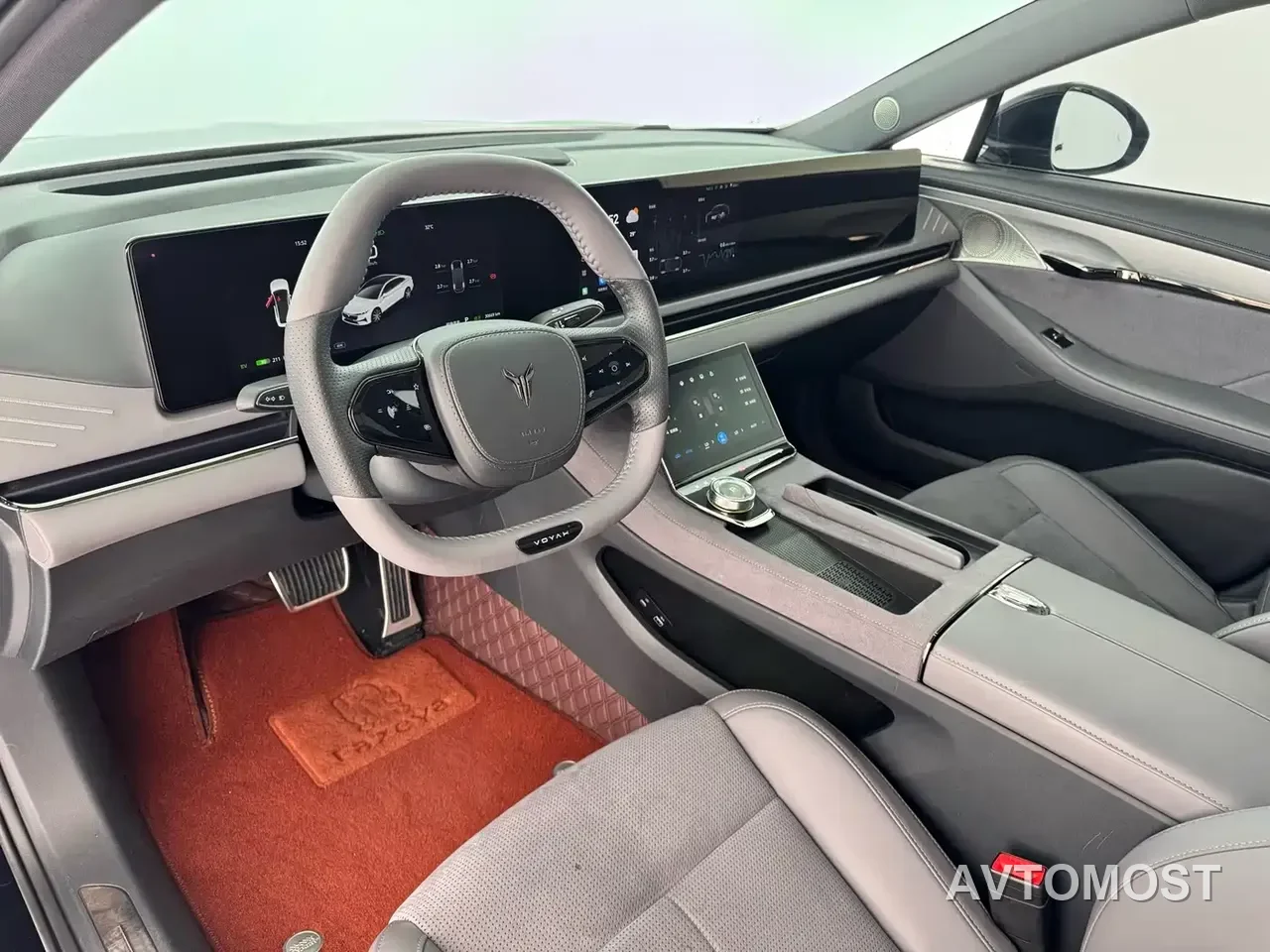 VOYAH Zhuiguang 2024 PHEV AWD Ultra-long Range Executive Edition — фото 5