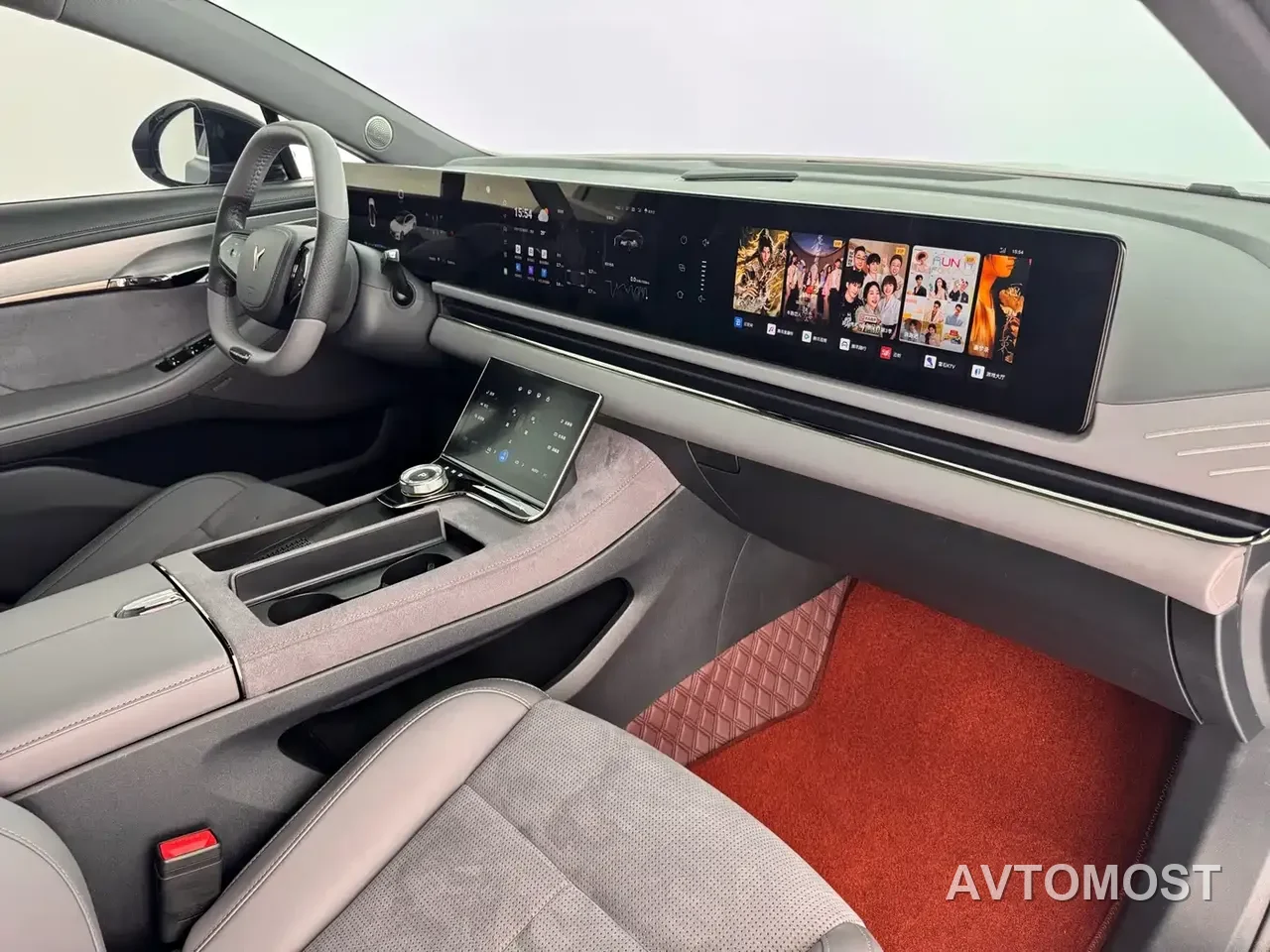 VOYAH Zhuiguang 2024 PHEV AWD Ultra-long Range Executive Edition — фото 8