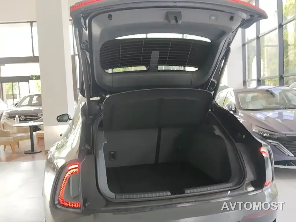 Audi E5 Sportback 2025 386kw 4WD — фото 16