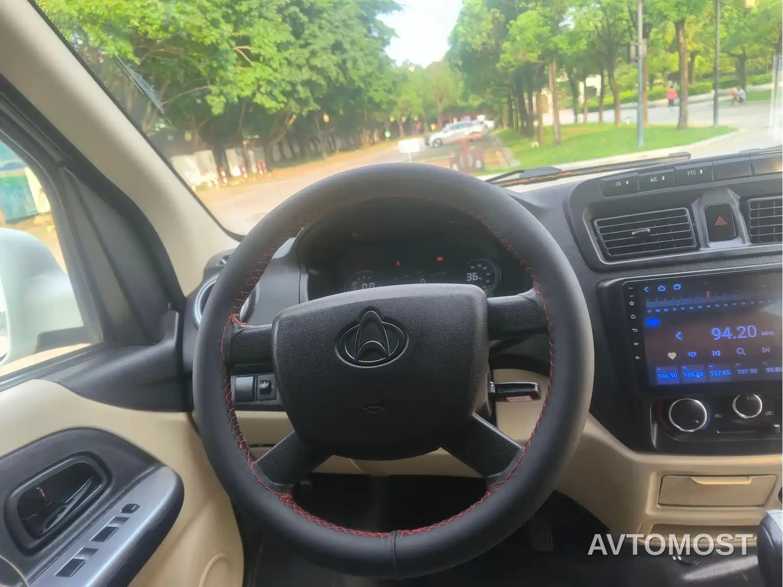 Changan Ruixing EM80 2024 Split-door Standard 2 Seats 41.86kWh — фото 19