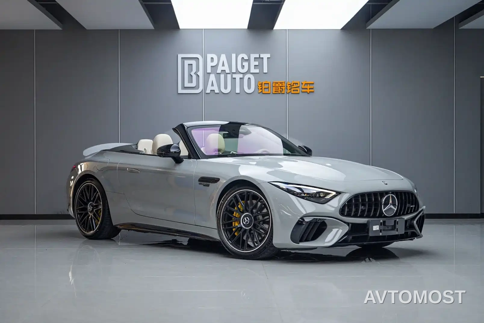 Mercedes-Benz SL-Class AMG 2024 AMG SL 63 4MATIC+ — фото 4