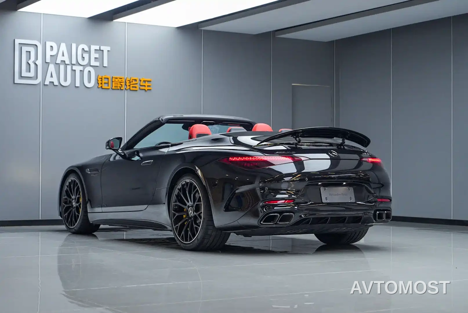 Mercedes-Benz SL-Class AMG 2024 AMG SL 63 4MATIC+ — фото 5