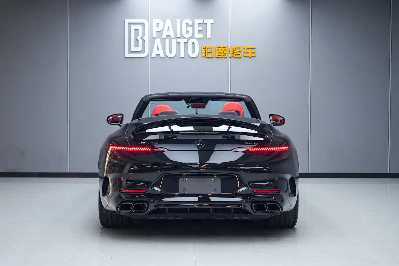 Mercedes-Benz SL-Class AMG 2024 AMG SL 63 4MATIC+ — фото 6