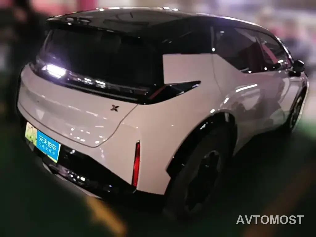 Zeekr X 2023 AWD YOU Edition 4-Seater — фото 5