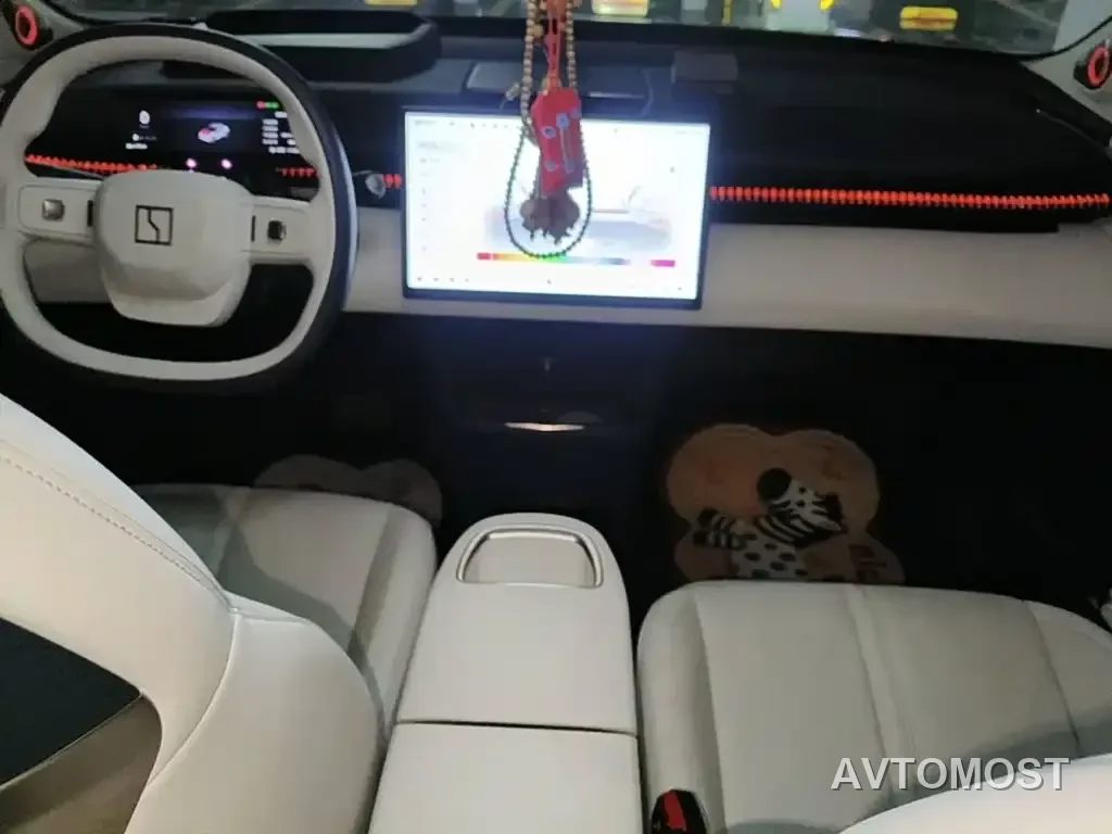Zeekr X 2023 AWD YOU Edition 4-Seater — фото 3
