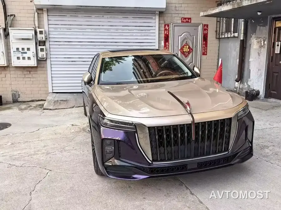 Hongqi H9 2025 2.0T 2WD Qixiang Luxury Business Edition 5-seater