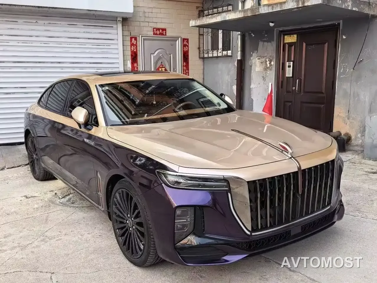 Hongqi H9 2025 2.0T 2WD Qixiang Luxury Business Edition 5-seater — фото 2