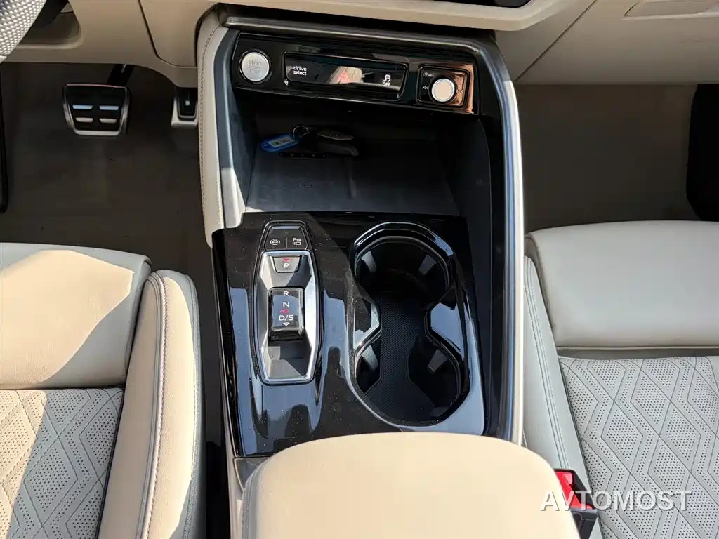 Audi Q5L 2026 Luxury Sport 150kW — фото 18