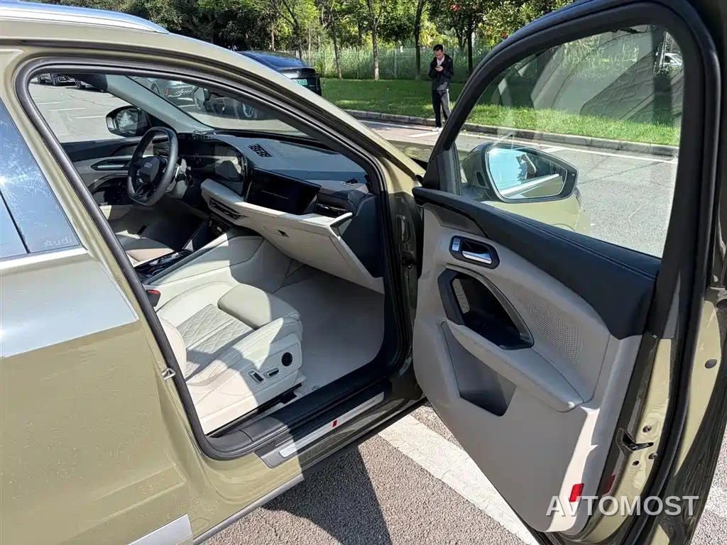 Audi Q5L 2026 Luxury Sport 150kW — фото 25