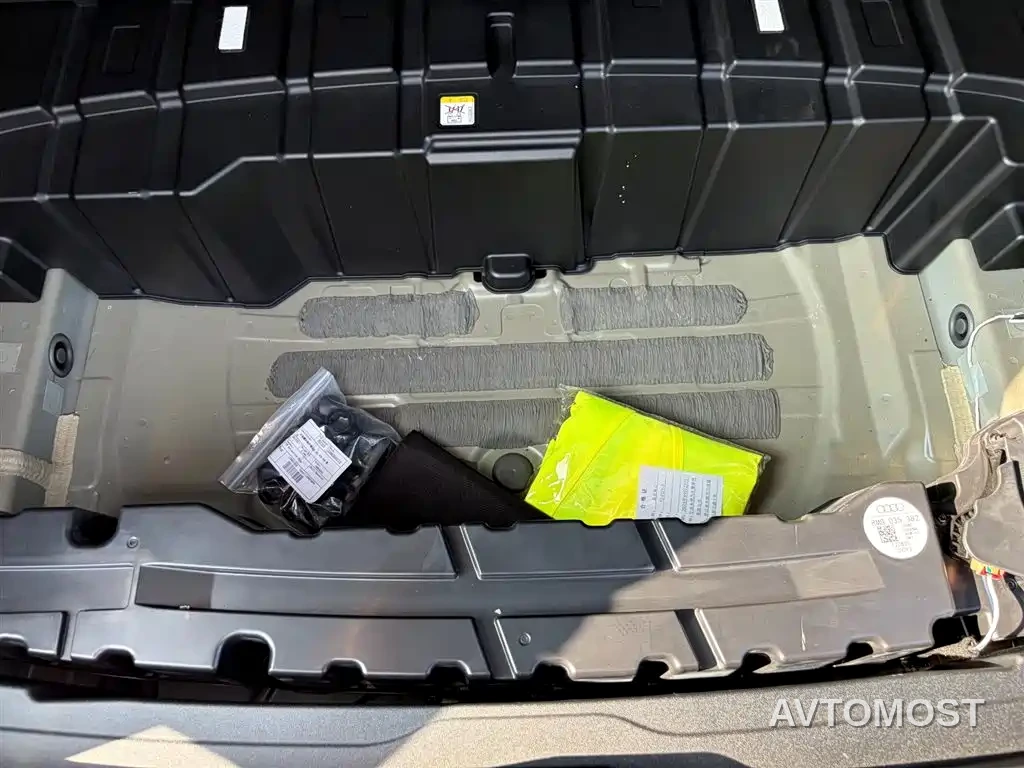 Audi Q5L 2026 Luxury Sport 150kW — фото 26