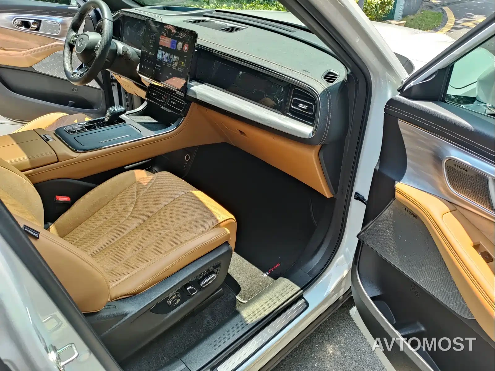 GAC Trumpchi ES9 2024 Model PHEV 143km Max — фото 10