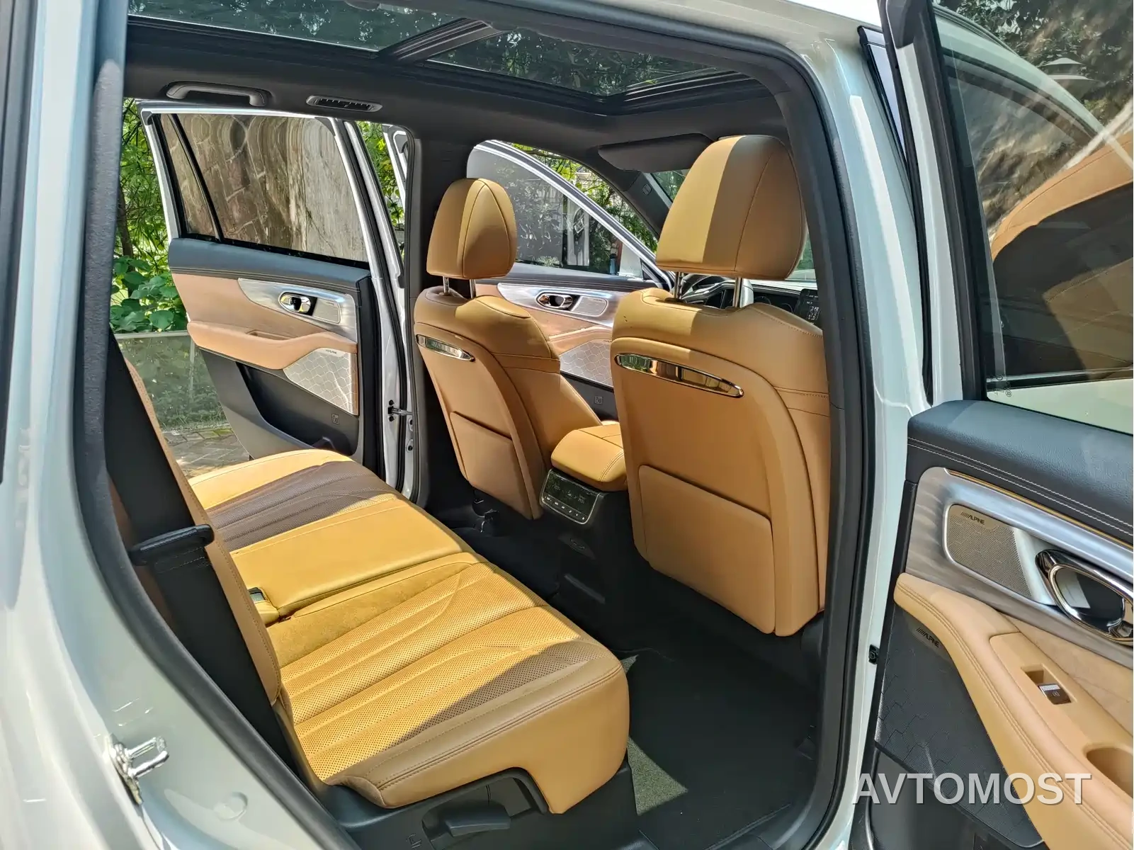 GAC Trumpchi ES9 2024 Model PHEV 143km Max — фото 12