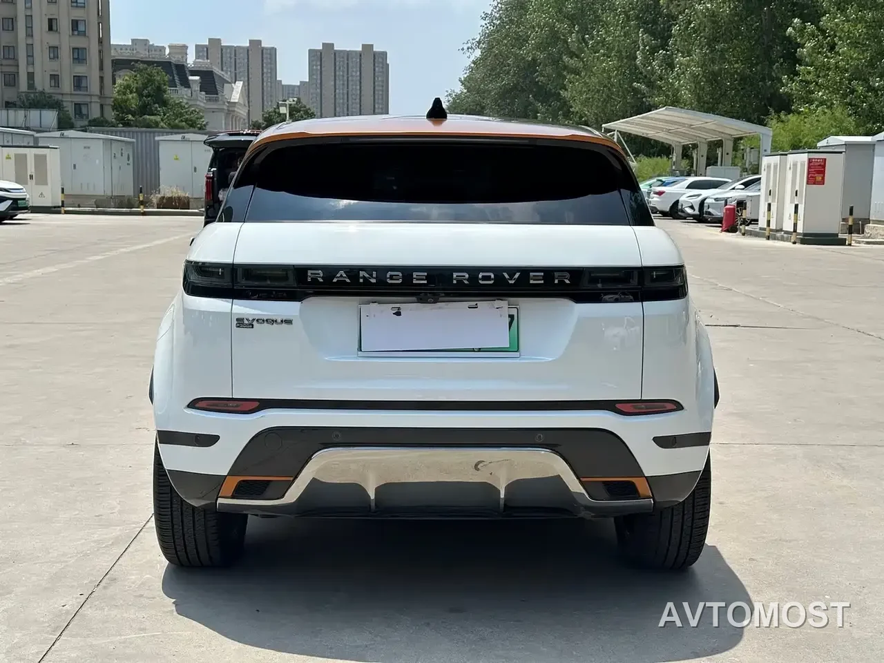 Land Rover Range Rover Evoque New Energy 2021 Range Rover Evoque L P300e Luxury — фото 7