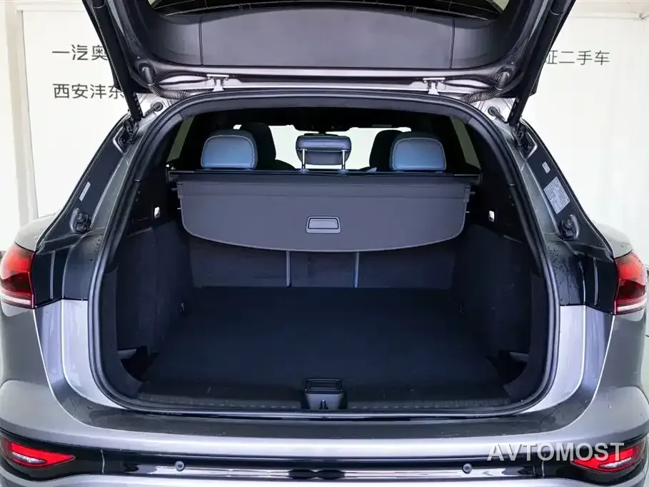 Audi Q6L e-tron 2025 Model Pioneer Edition — фото 6