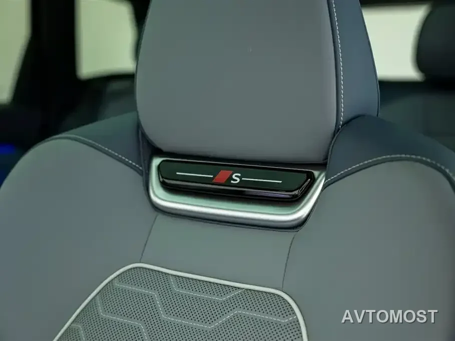 Audi Q6L e-tron 2025 Model Pioneer Edition — фото 20