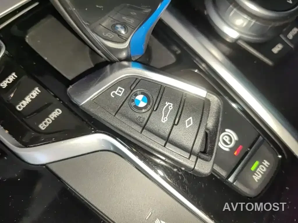 BMW iX3 2021 Leading — фото 15