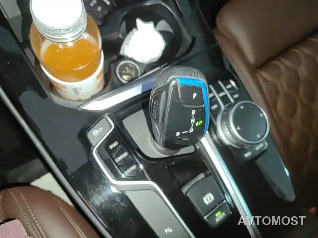 BMW iX3 2021 Leading — фото 16