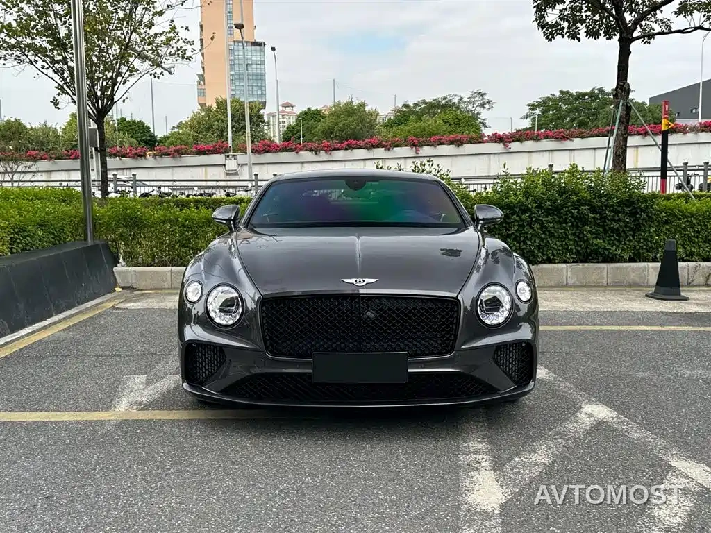 Bentley Continental 2022 4.0T GT V8 — фото 2
