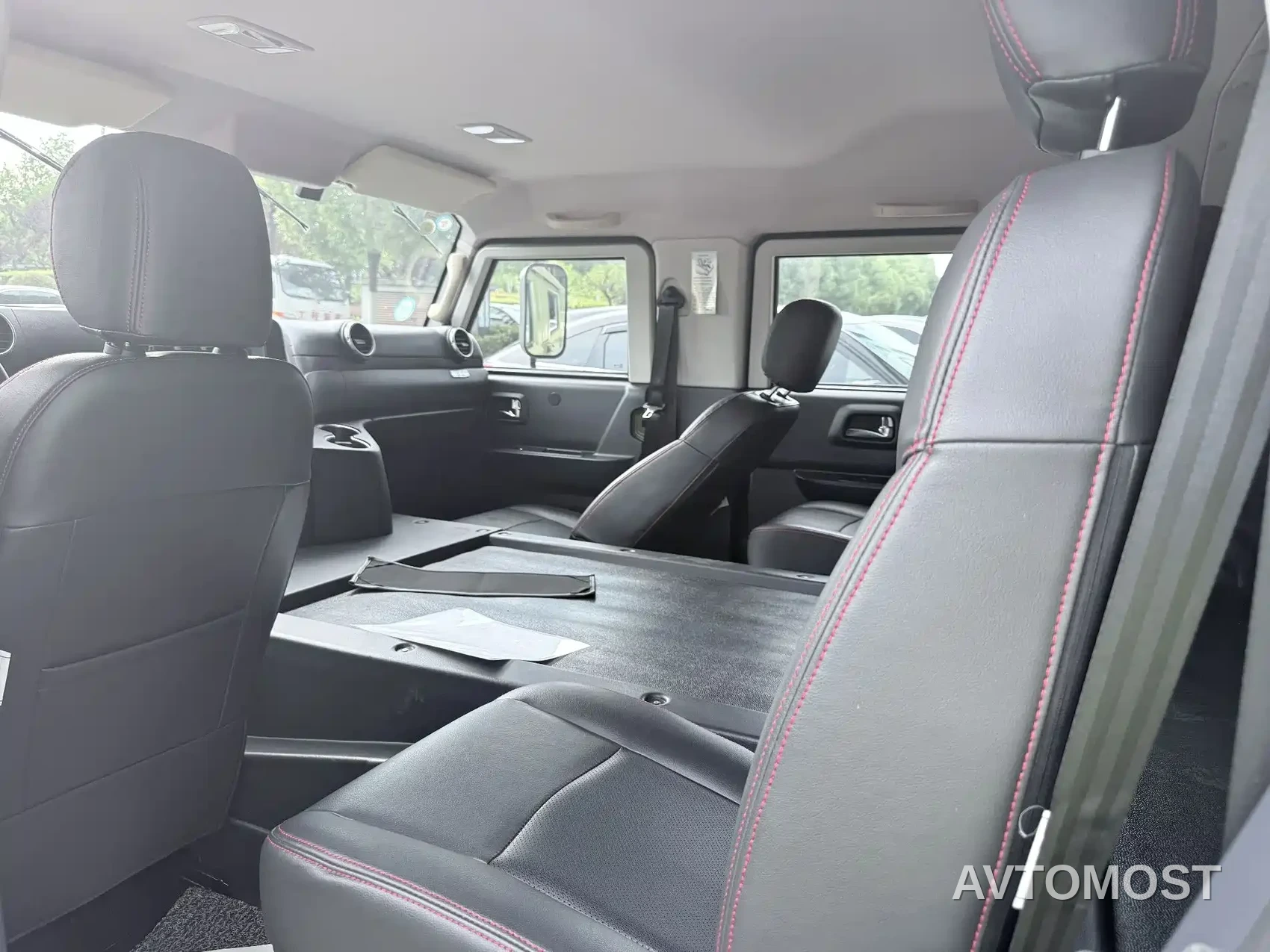 Dongfeng Mengshi M50 2022 4.0T Manual Nixingzhe 500 Low Roof Van — фото 4