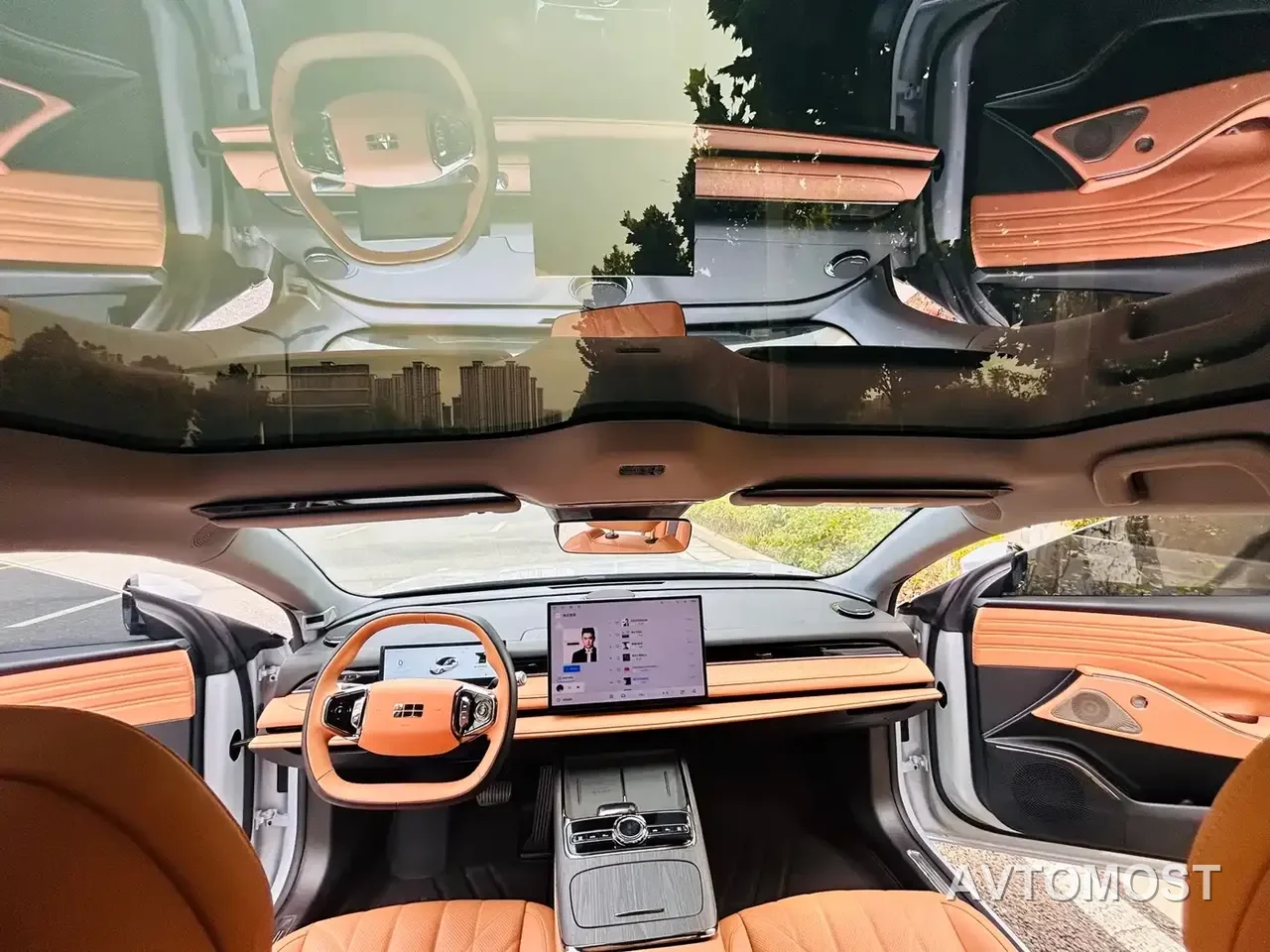 Geely Galaxy Xingyao 8 2025 130km EM-i Premium Edition — фото 2