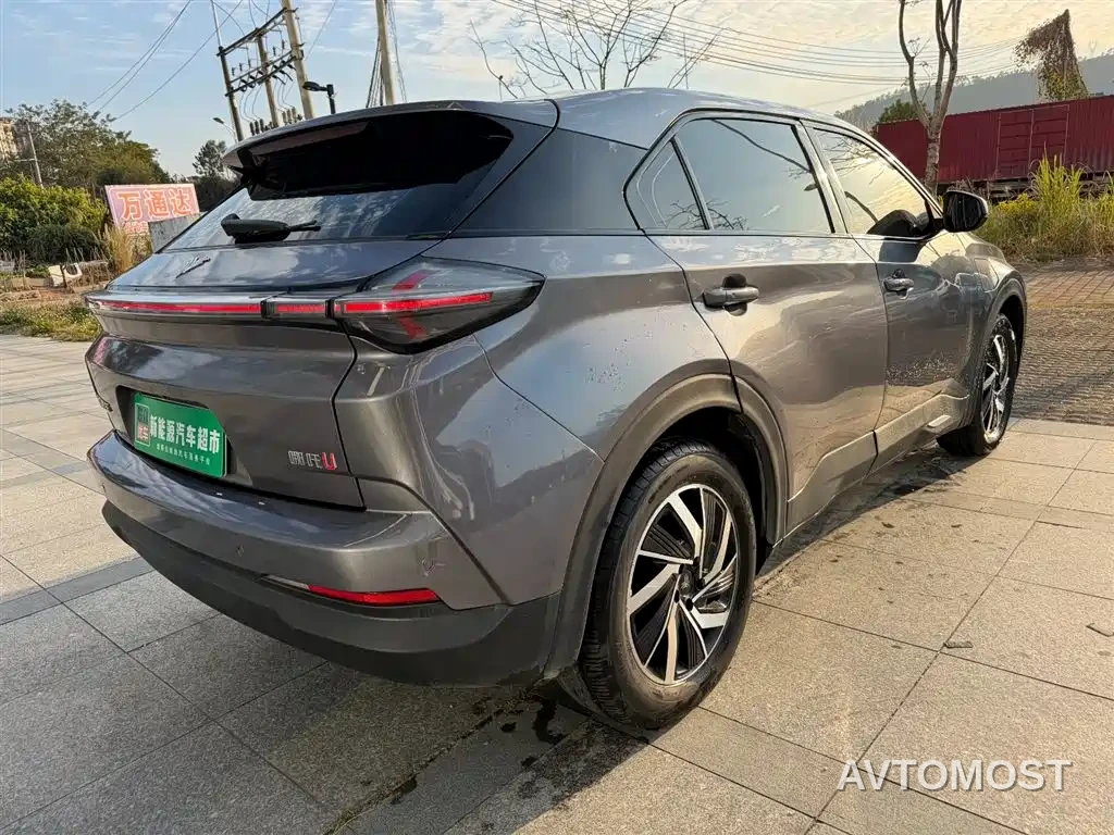 Nezha Auto Neta U 2021 Pro 400 Premium Driving Edition — фото 4