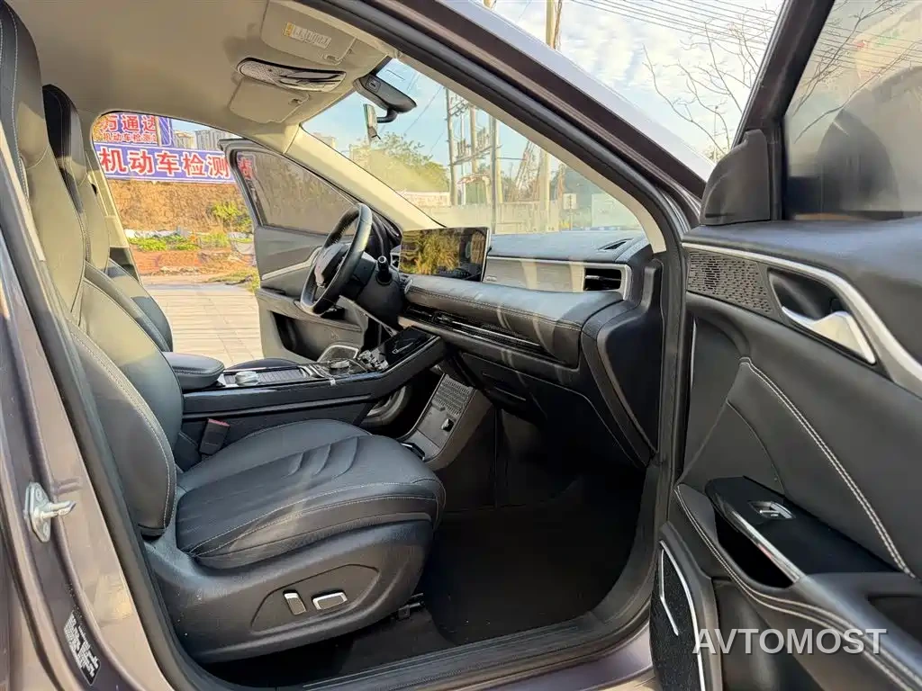 Nezha Auto Neta U 2021 Pro 400 Premium Driving Edition — фото 7