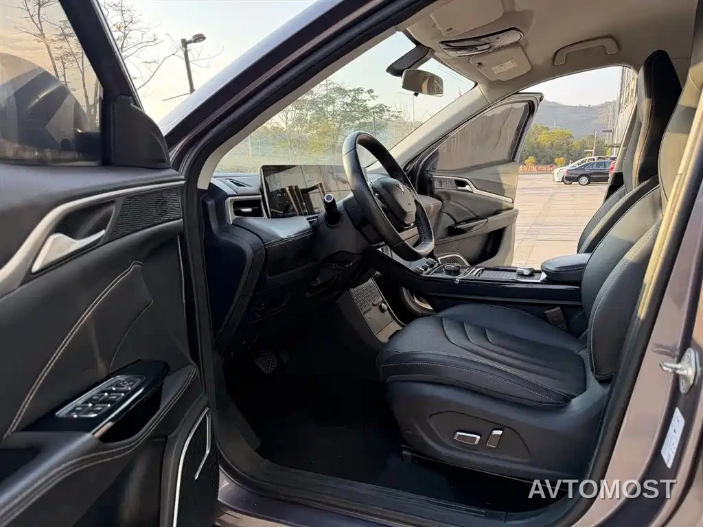 Nezha Auto Neta U 2021 Pro 400 Premium Driving Edition — фото 11
