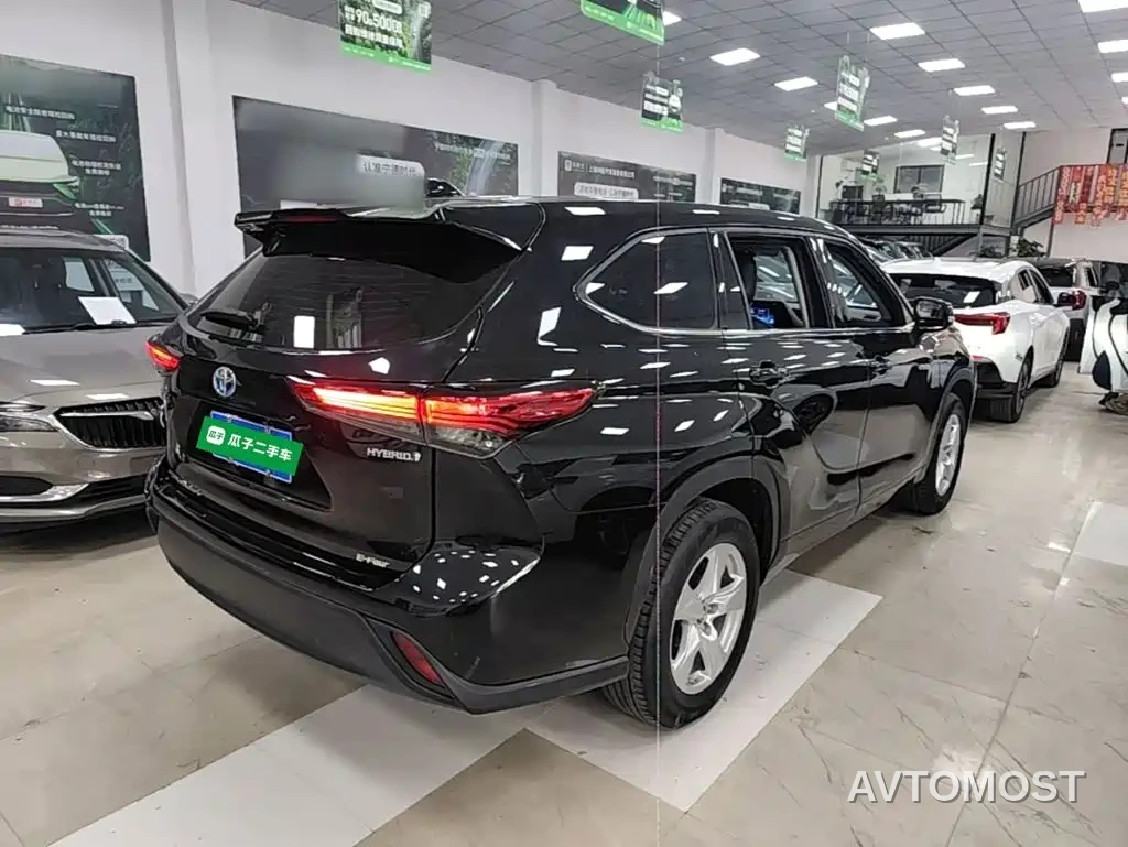 Toyota Highlander 2023 2.5L Smart Hybrid Dual Engine AWD Elite 7-Seater — фото 5