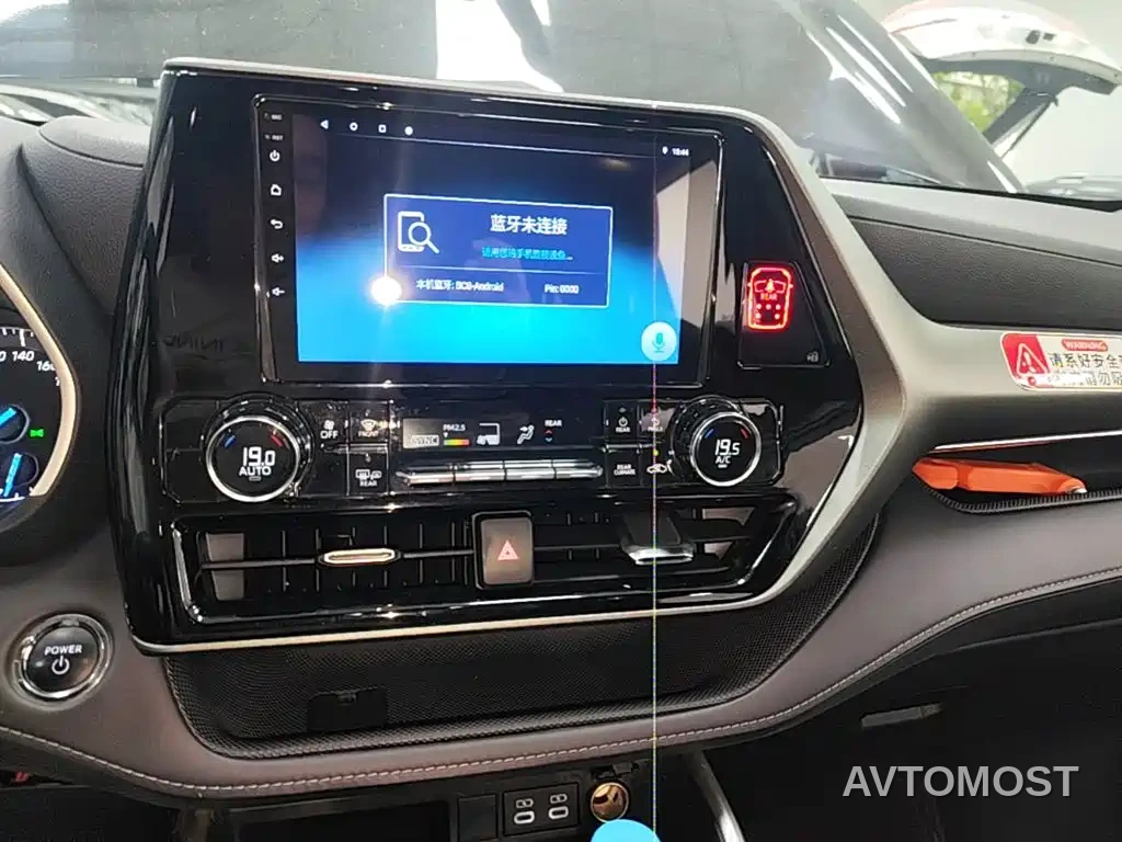 Toyota Highlander 2023 2.5L Smart Hybrid Dual Engine AWD Elite 7-Seater — фото 7