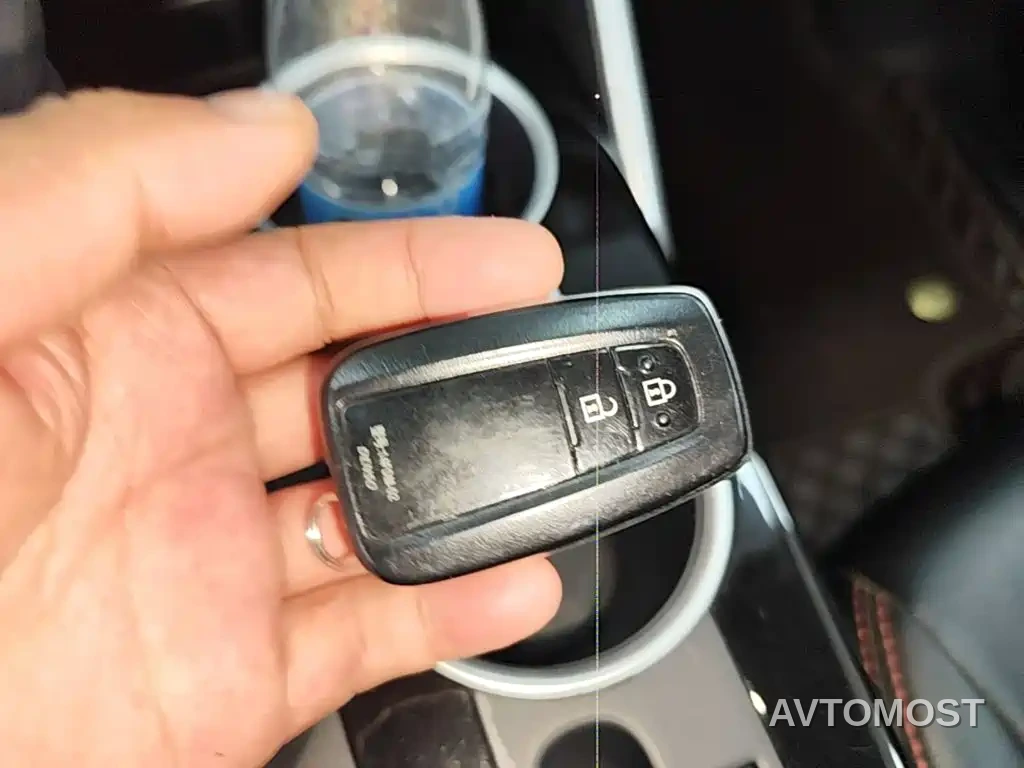 Toyota Highlander 2023 2.5L Smart Hybrid Dual Engine AWD Elite 7-Seater — фото 12