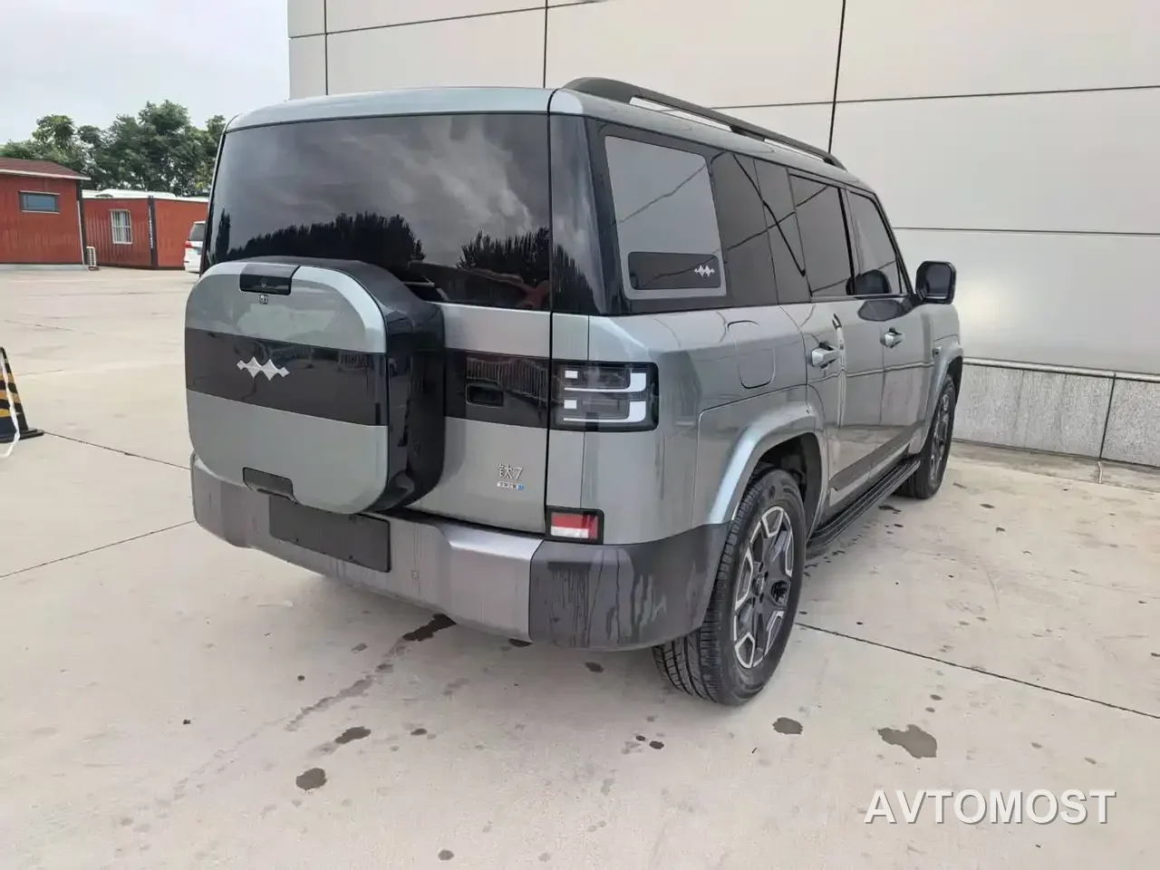 Fang Cheng Bao Titanium 7 2025 200KM Front-Wheel Drive Max Edition — фото 3