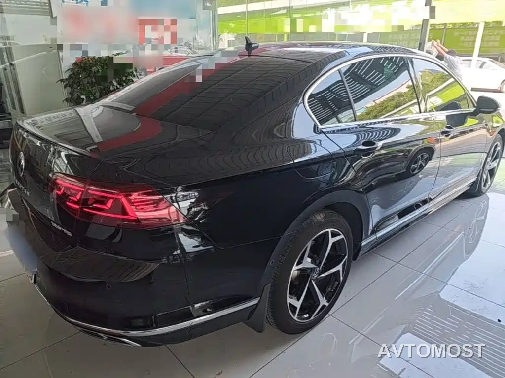 Volkswagen Magotan 2023 Model 2 Million Commemorative Edition 380TSI DSG Flagship — фото 7