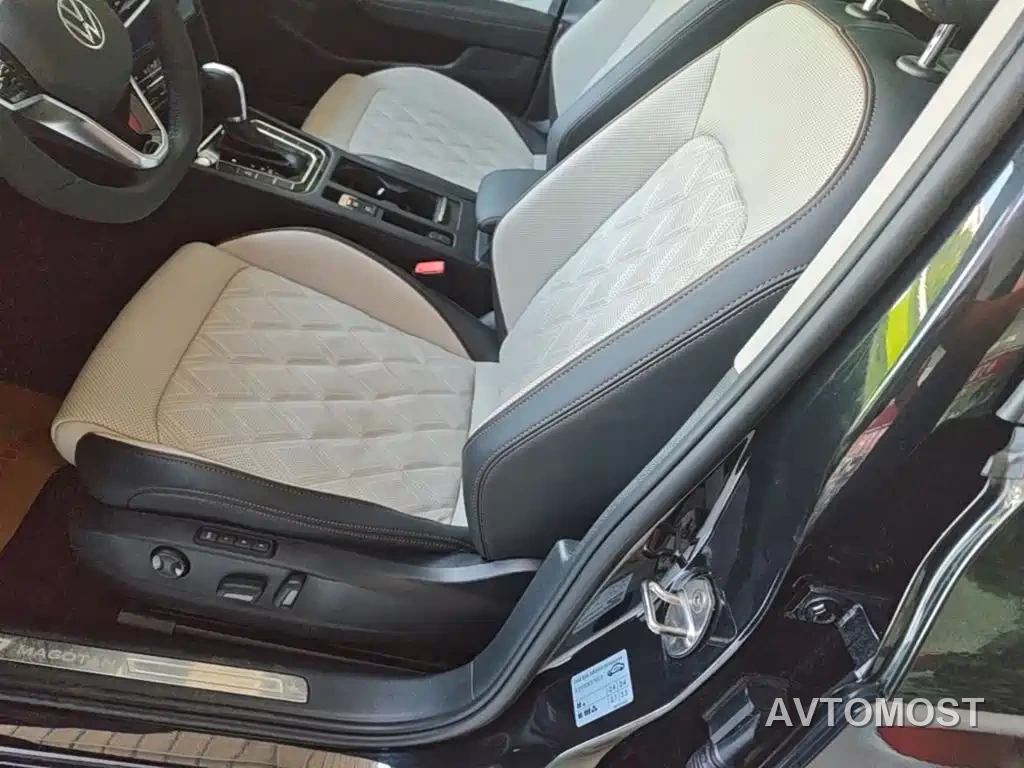 Volkswagen Magotan 2023 Model 2 Million Commemorative Edition 380TSI DSG Flagship — фото 15