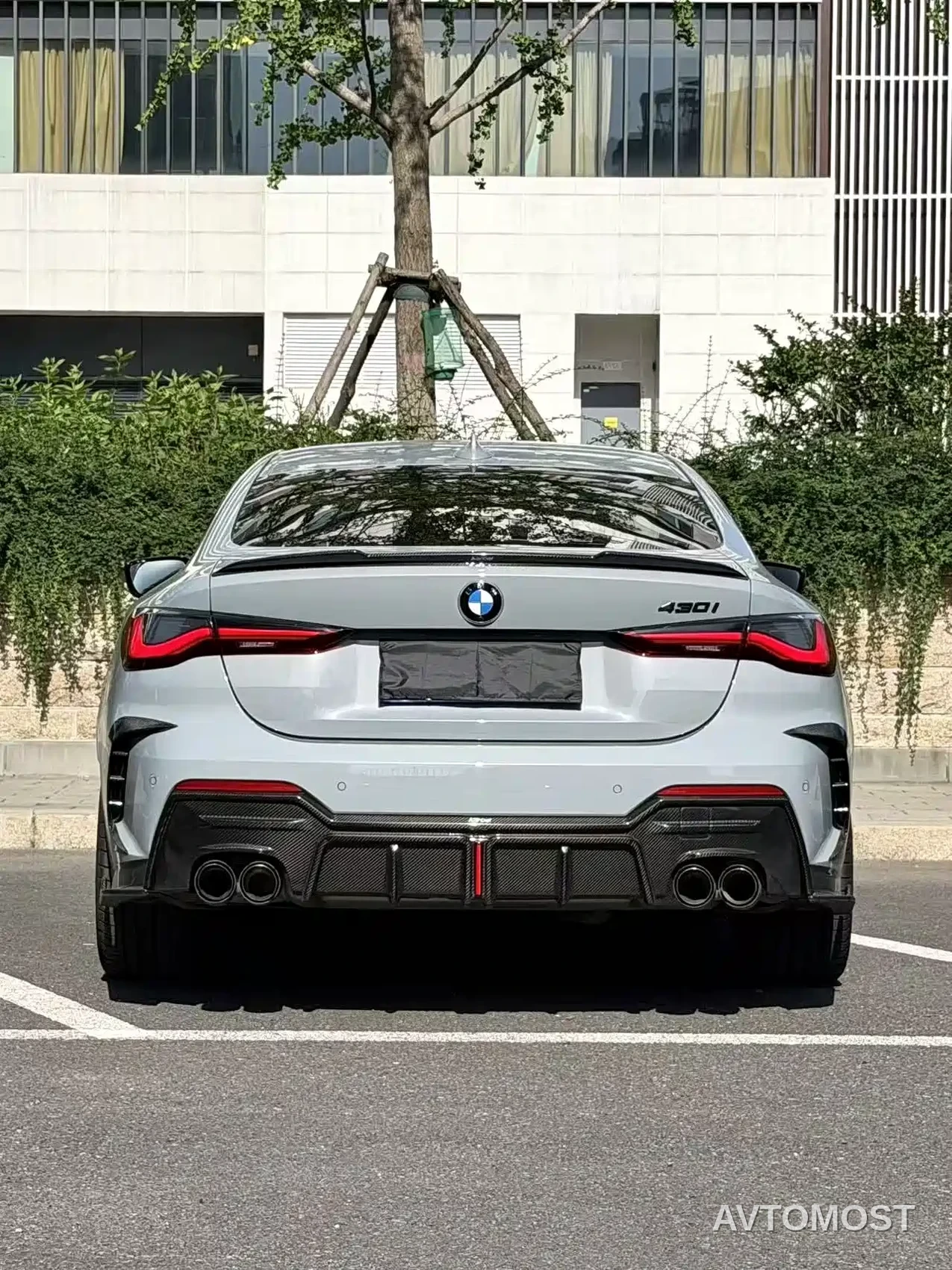 BMW 4 Series 2023 430i M Sport Shadowline Package — фото 4