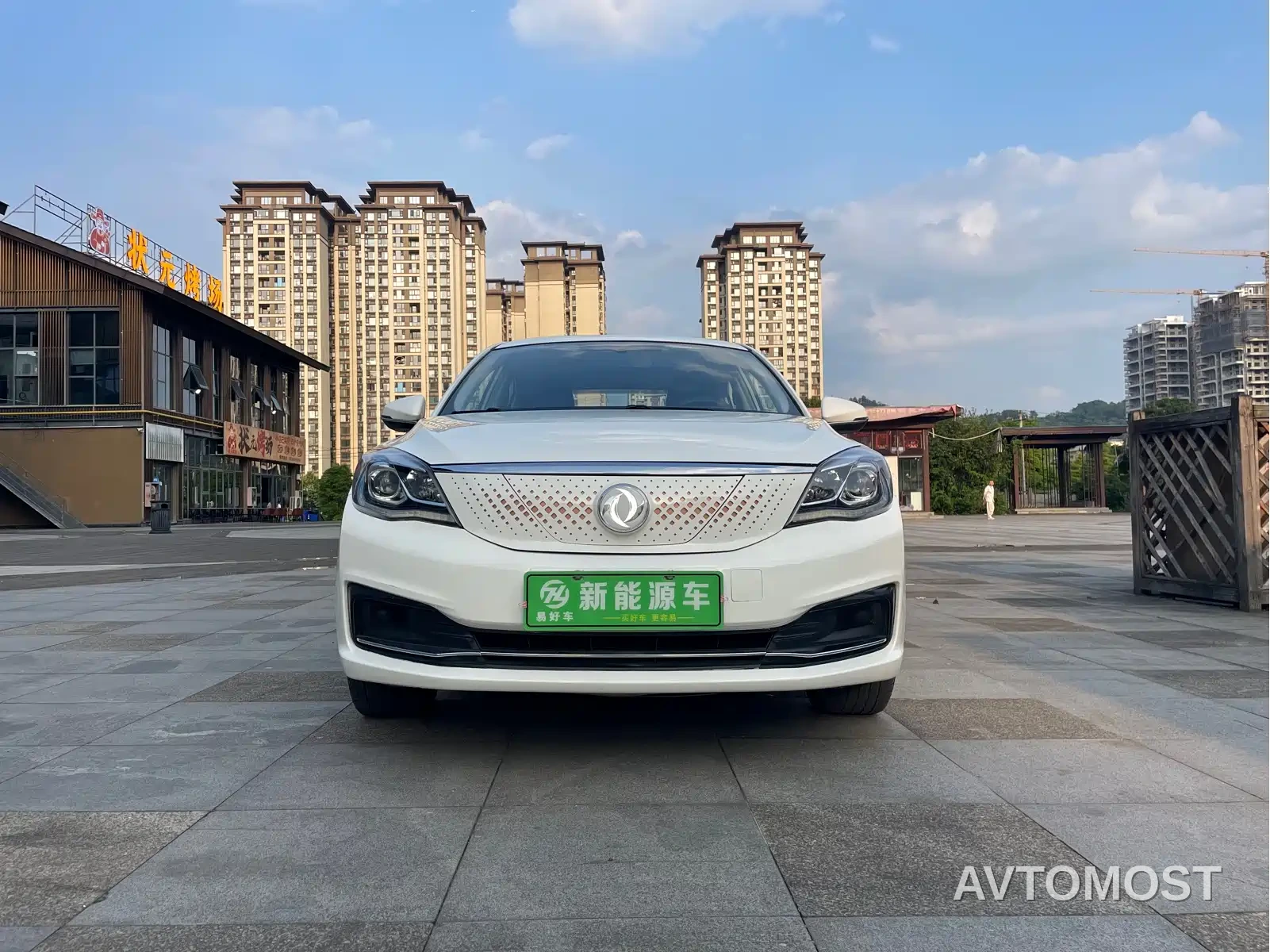 Dongfeng Fengshen E70 2021 Facelift 500 Premium Edition — фото 1