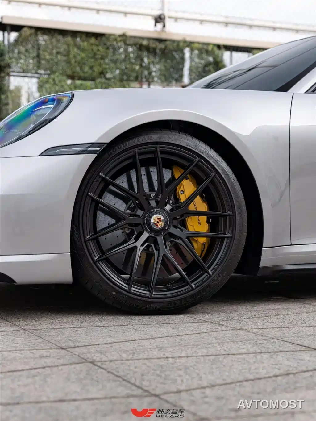 Porsche 911 2023 Turbo S 3.7T — фото 5