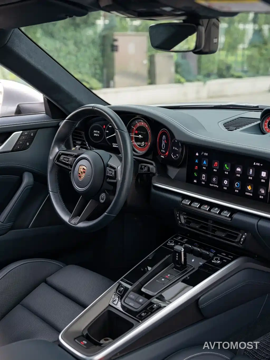 Porsche 911 2023 Turbo S 3.7T — фото 8