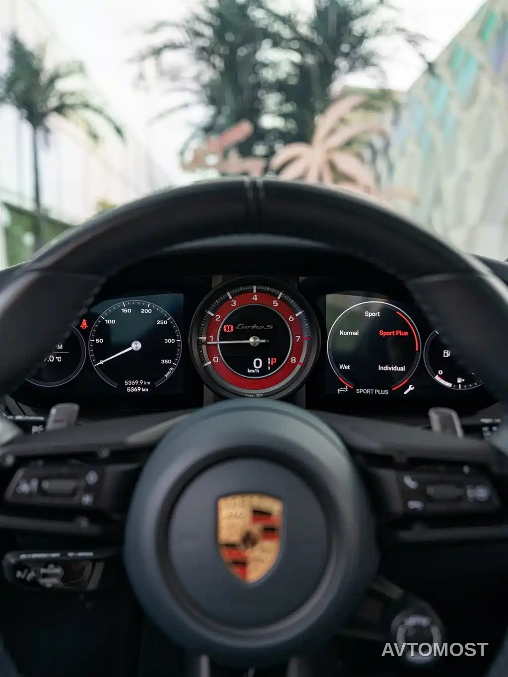 Porsche 911 2023 Turbo S 3.7T — фото 10