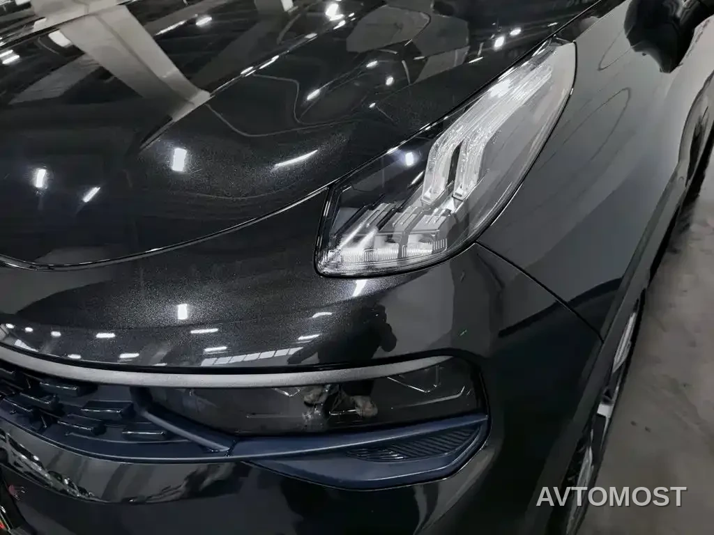 Lynk & Co 01 EM-P 2021 1.5TD PHEV Halo — фото 6