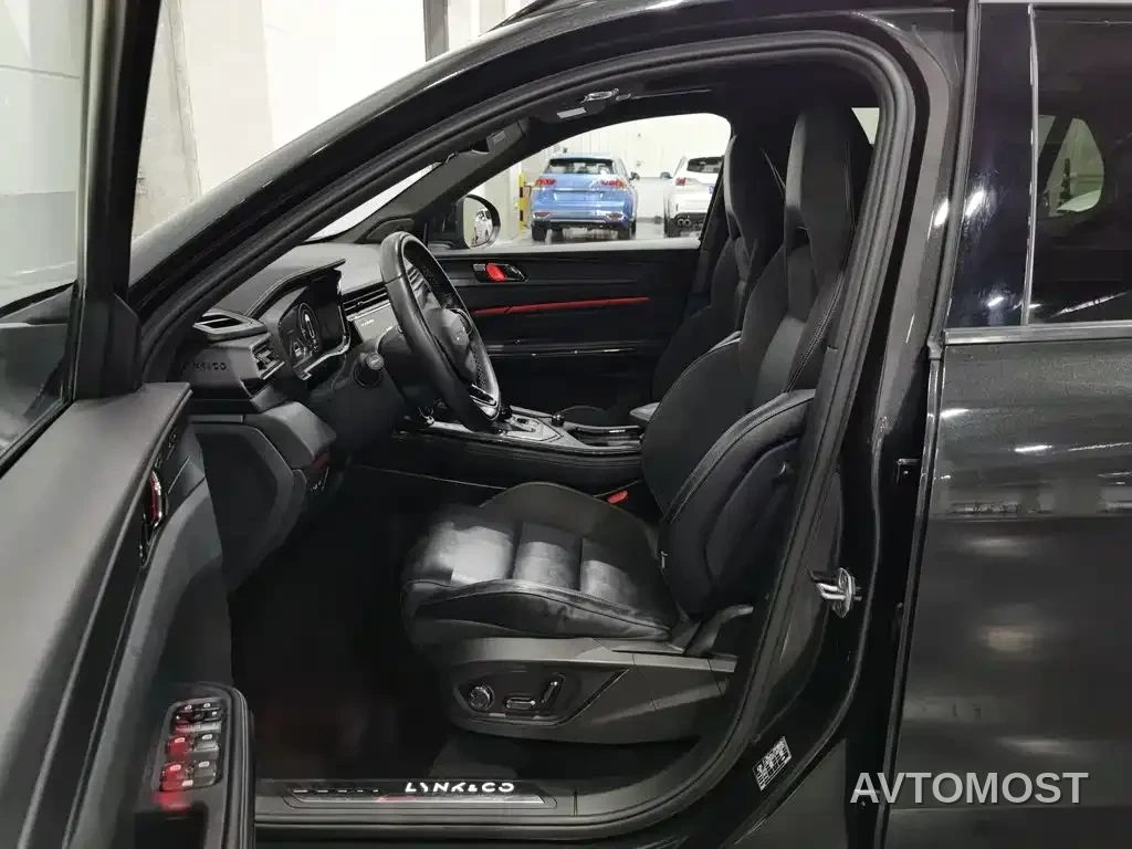 Lynk & Co 01 EM-P 2021 1.5TD PHEV Halo — фото 9