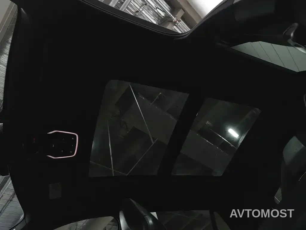 Lynk & Co 01 EM-P 2021 1.5TD PHEV Halo — фото 13