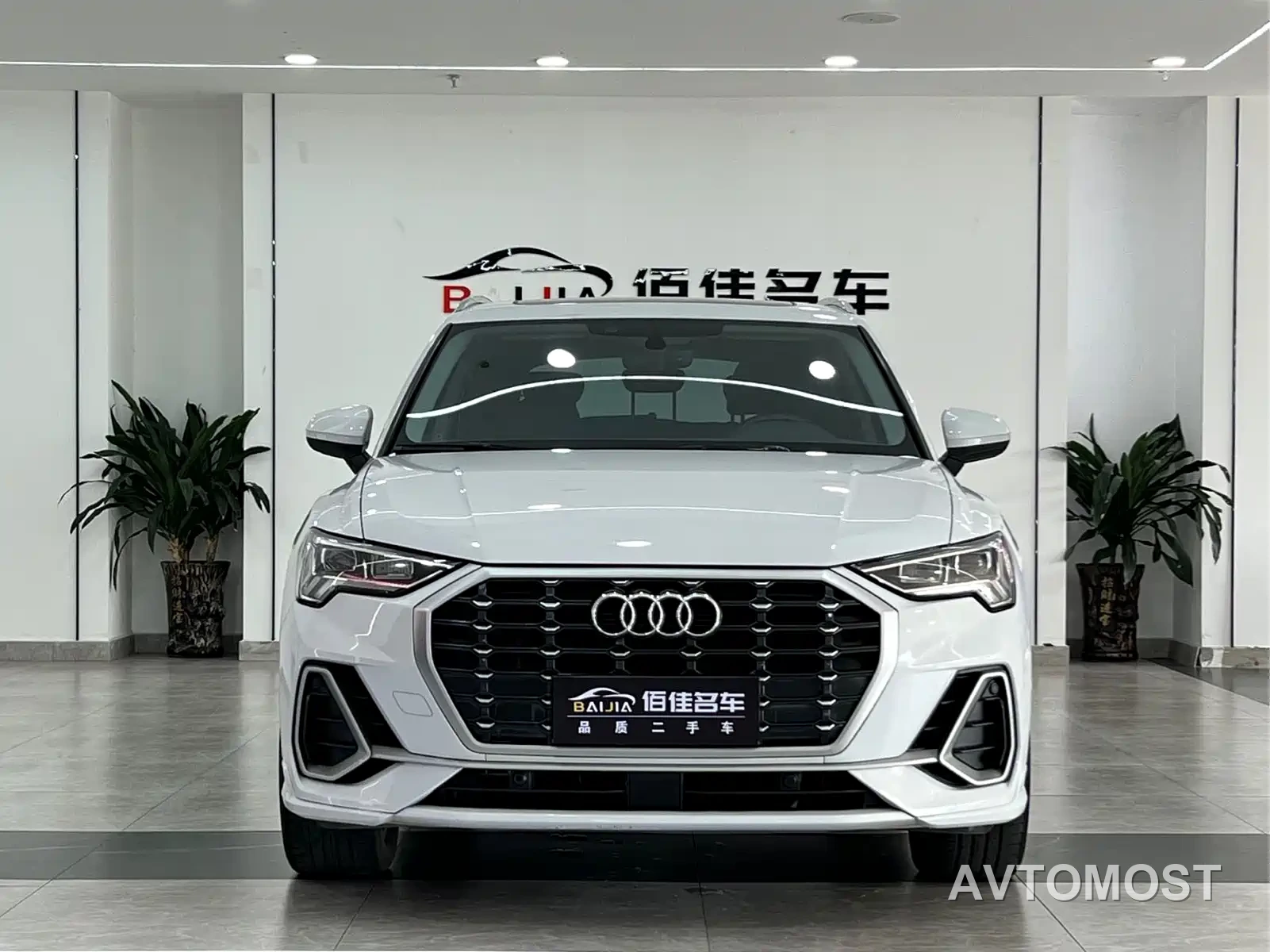 Audi Q3 2022 40 TFSI Fashion Dynamic — фото 2