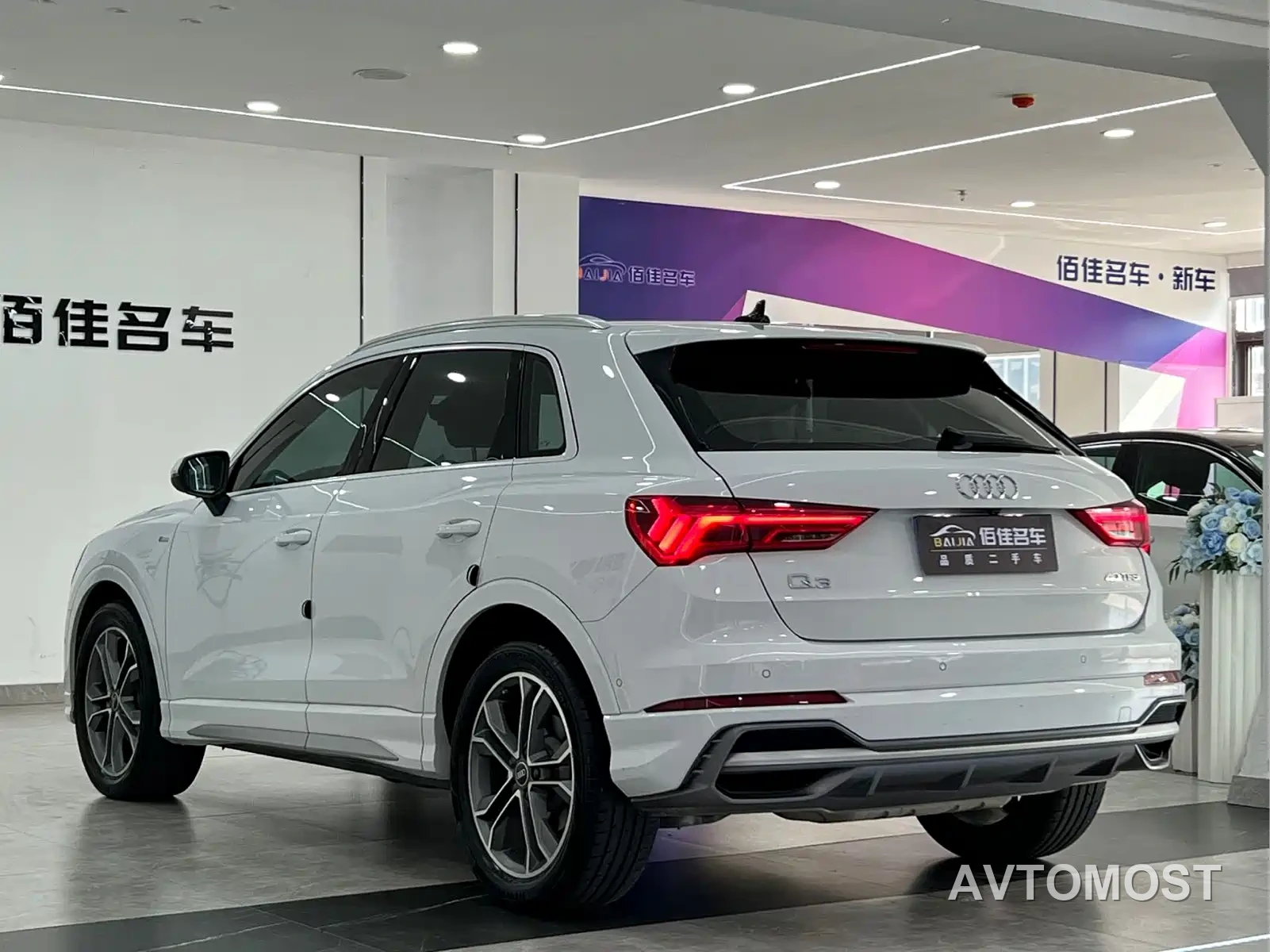 Audi Q3 2022 40 TFSI Fashion Dynamic — фото 7