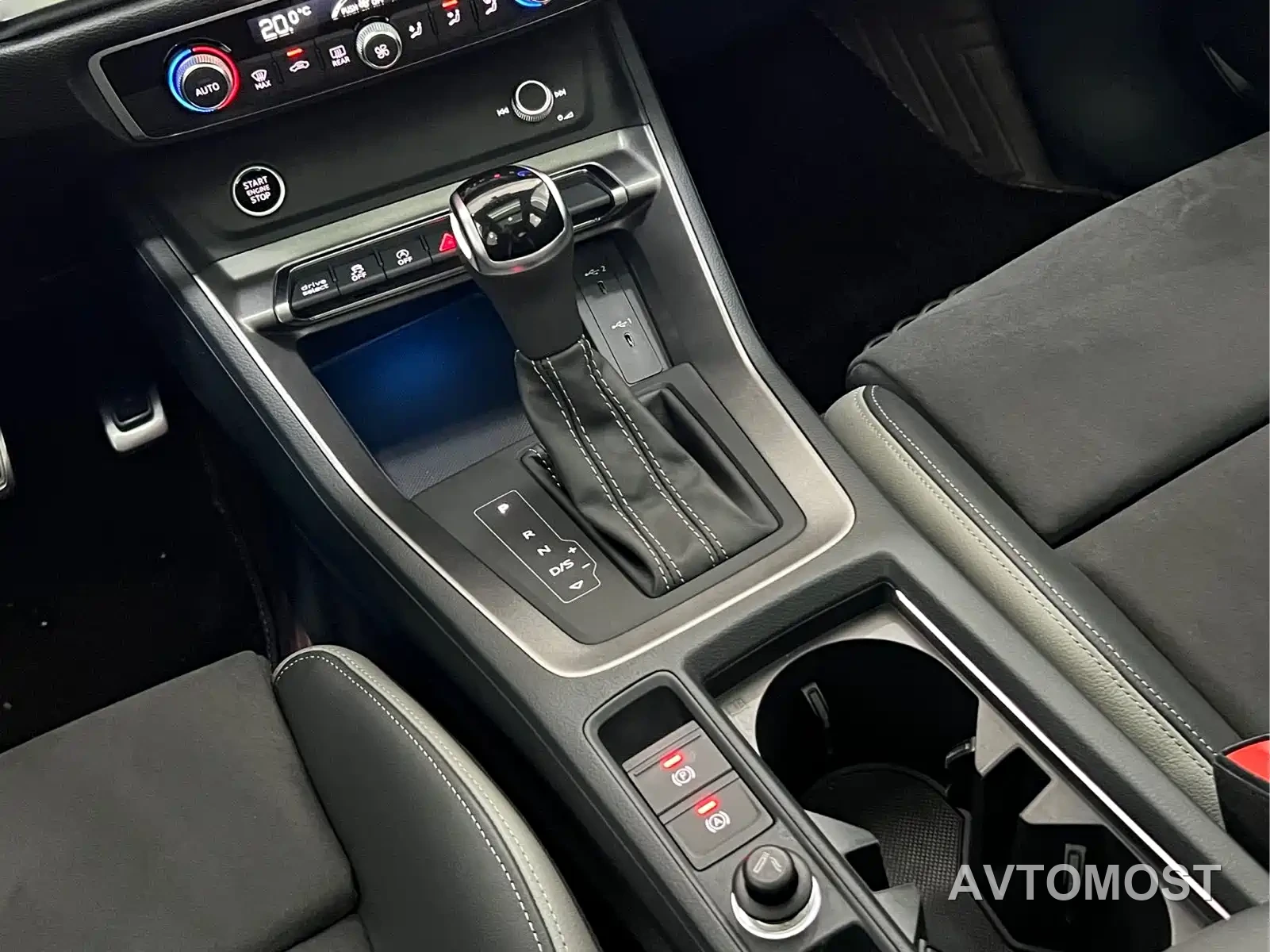 Audi Q3 2022 40 TFSI Fashion Dynamic — фото 18