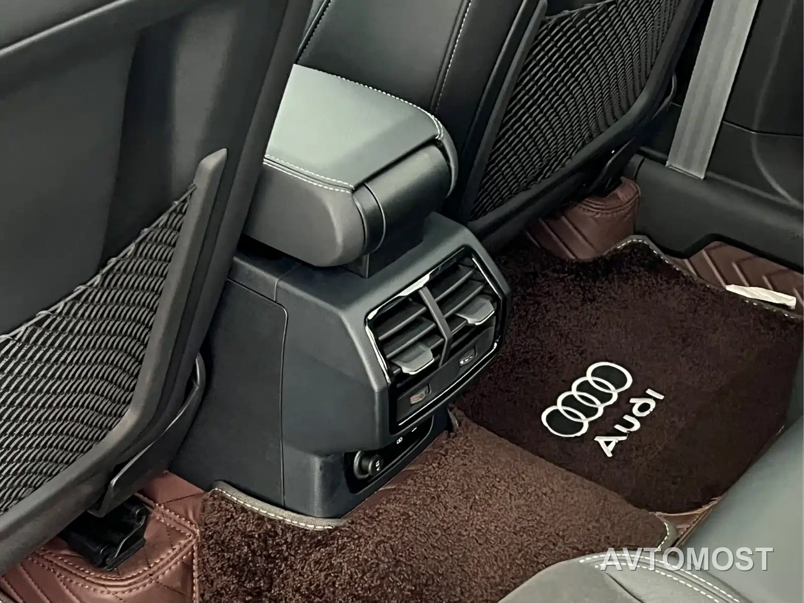 Audi Q3 2022 40 TFSI Fashion Dynamic — фото 20