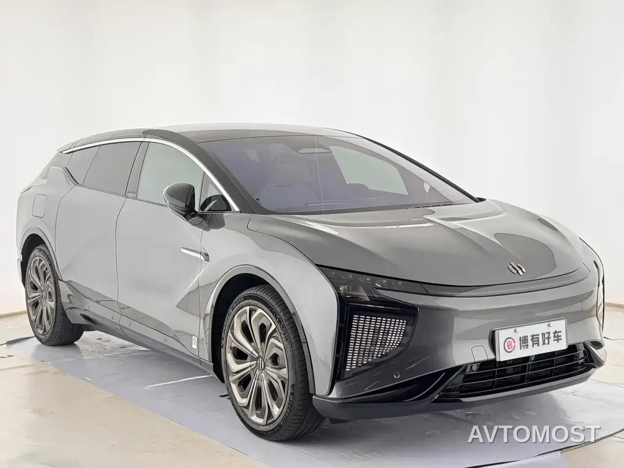 HiPhi X 2021 Founder Edition 6-Seater — фото 4