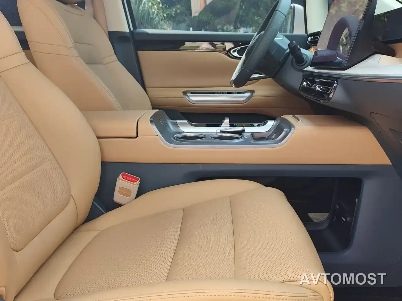 GAC Trumpchi E8 NEV 2024 150km PRO — фото 9