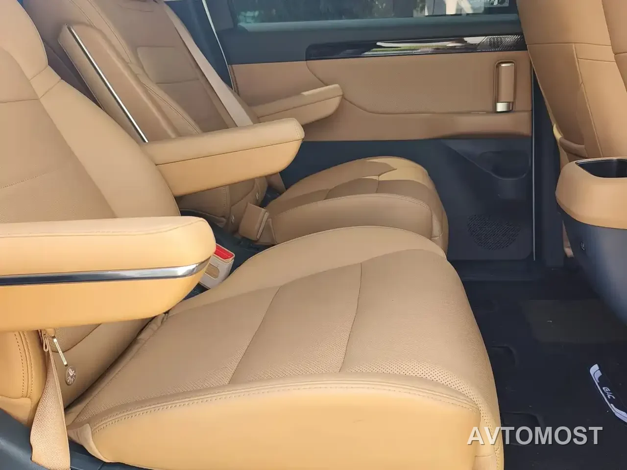 GAC Trumpchi E8 NEV 2024 150km PRO — фото 12